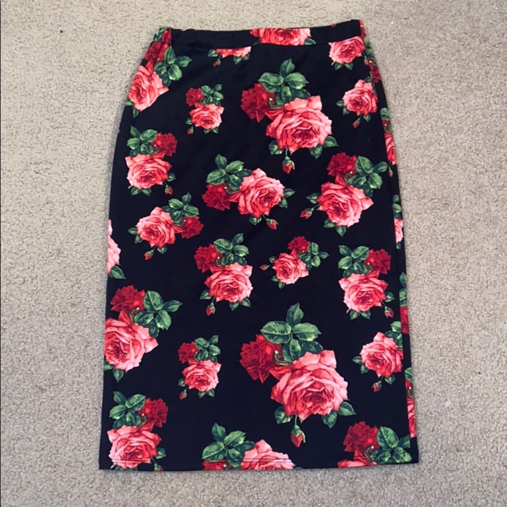 Rose Pencil Skirt (small)
